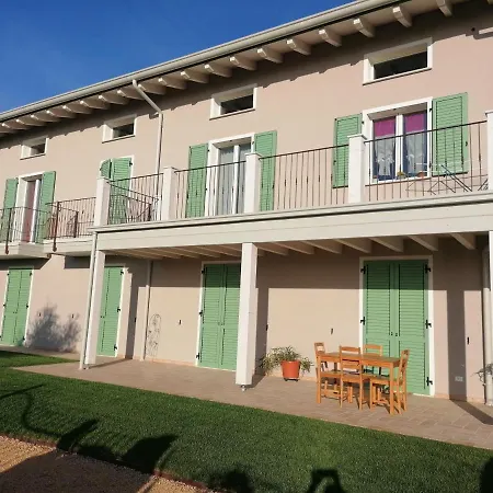 Solstizio D'estate Bed & Breakfast