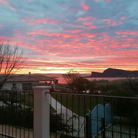 Solstizio D'estate Bed & Breakfast 3*