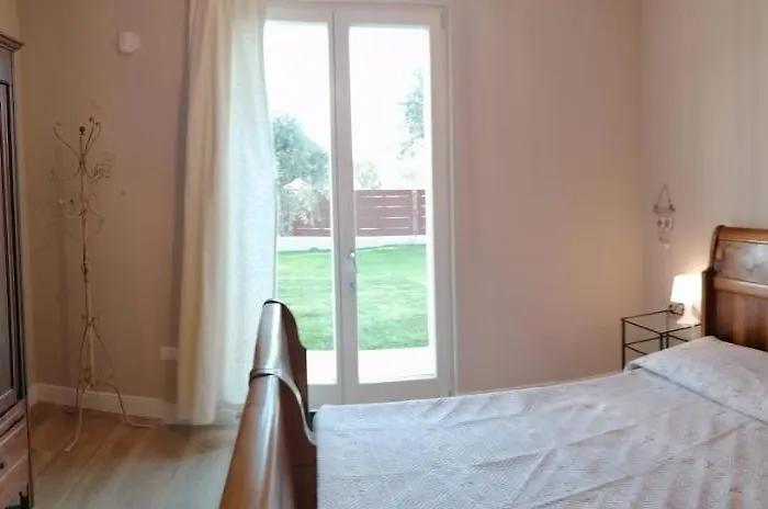 فندق مبيت وإفطار Solstizio D'estate 3*