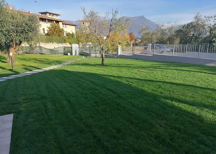 فندق مبيت وإفطار Solstizio D'estate سان فيليتْشي ديل بيناكو